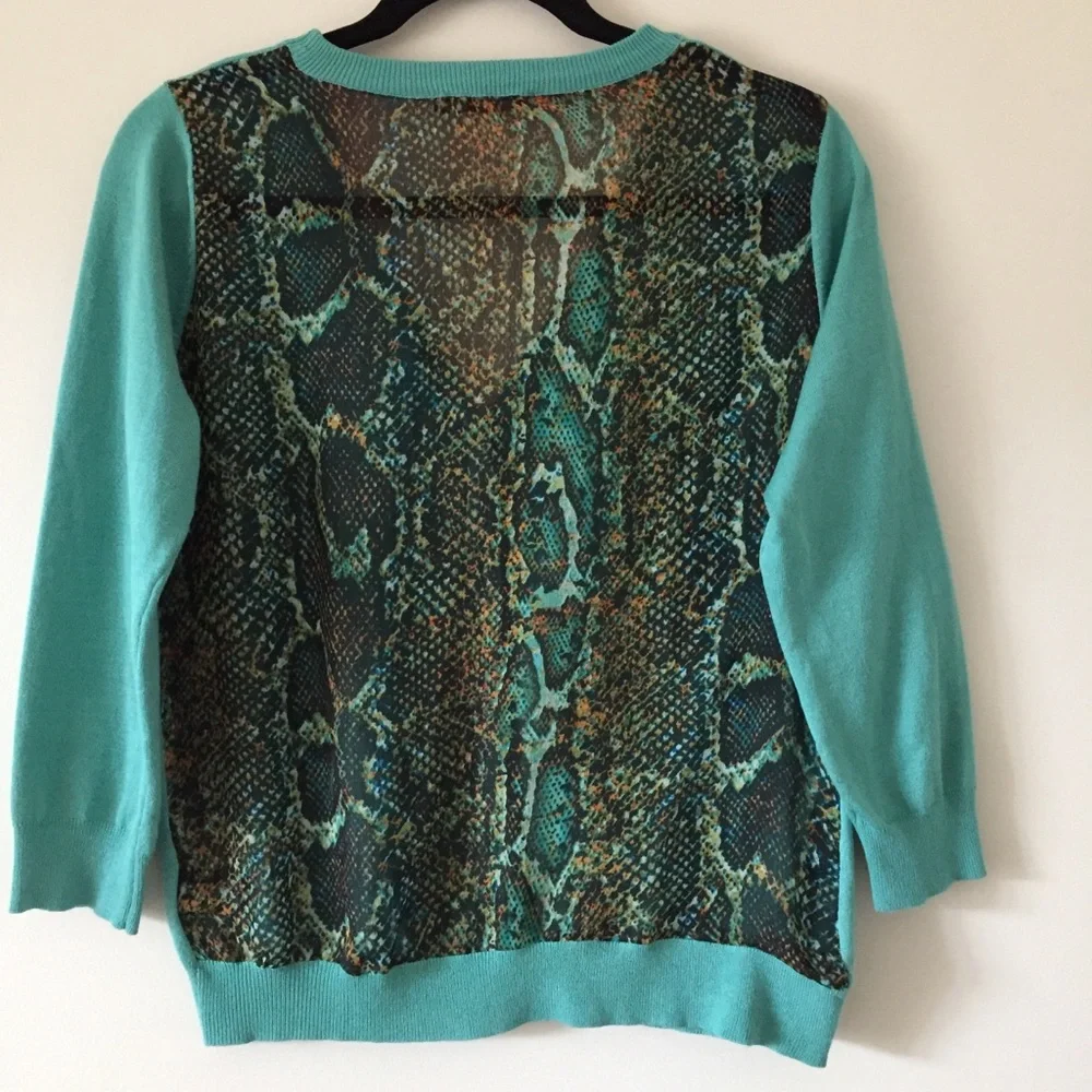 Cyrus Green With Snake Print Knit/Chiffon 3/4 Sleeve V-Neck Cardigan Size US L - Picture 2 of 8